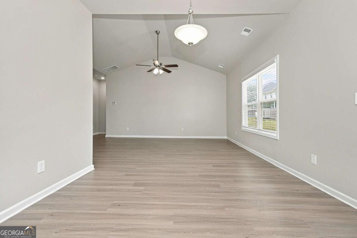 130 Culver Street Property Photo 4