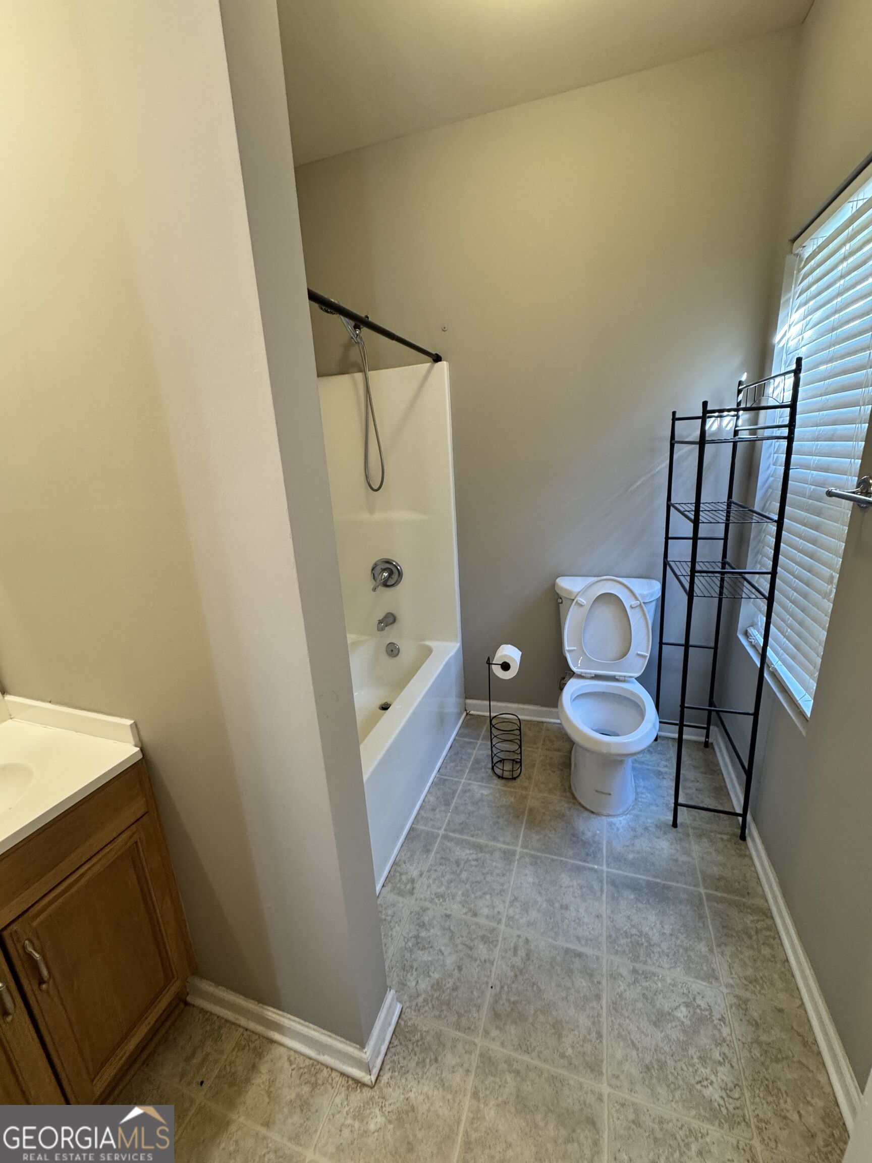 376 Pointe Circle Bl 3 Property Photo 14