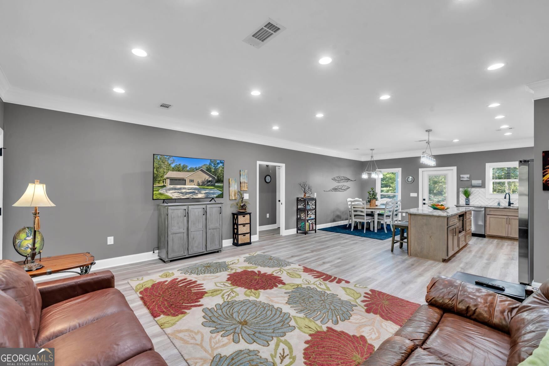 523 Taylor Rowland Road Property Photo 3