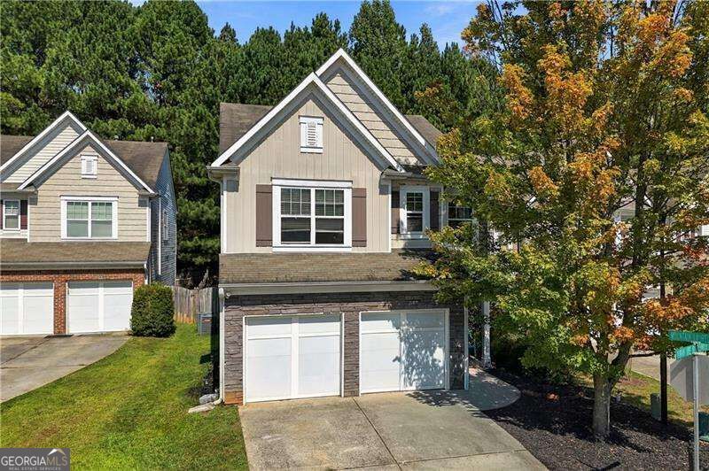 620 Oleander Way Property Photo 2