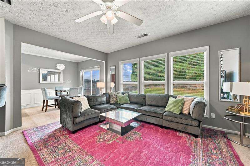 620 Oleander Way Property Photo 18