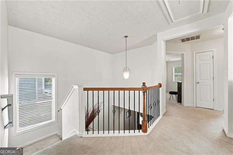 620 Oleander Way Property Photo 23