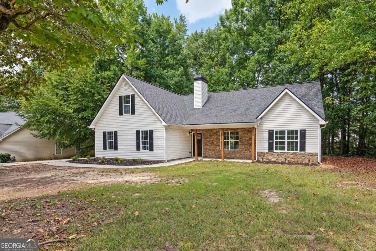 247 Pebble Creek Drive Property Photo 1