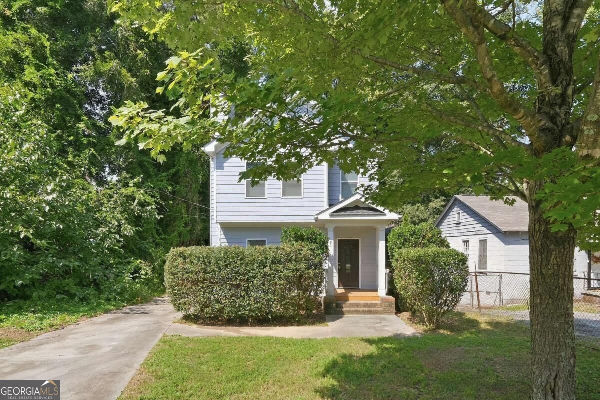 84 Holly Road Nw Property Photo 1
