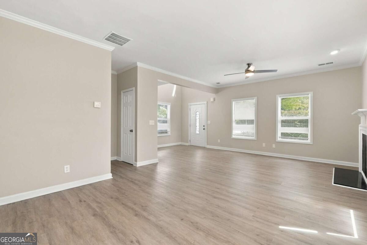 84 Holly Road Nw Property Photo 8