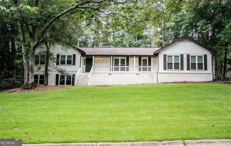 2749 Fieldstone Drive Se Property Photo 1
