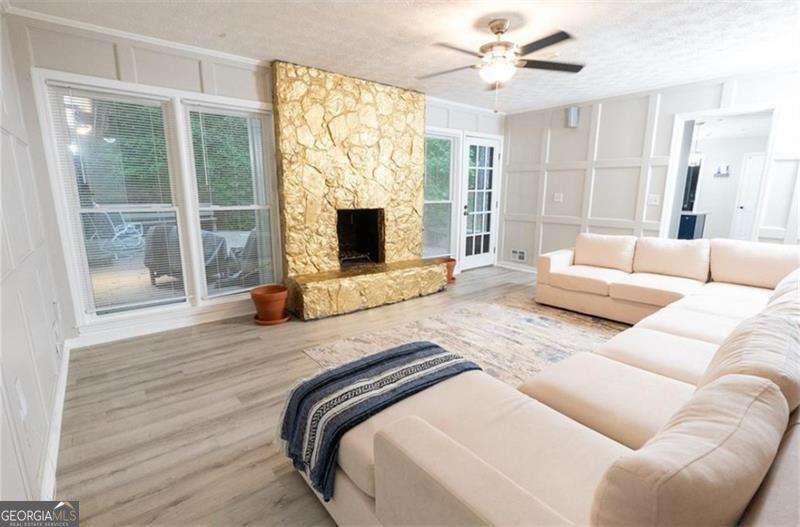 2749 Fieldstone Drive Se Property Photo 4