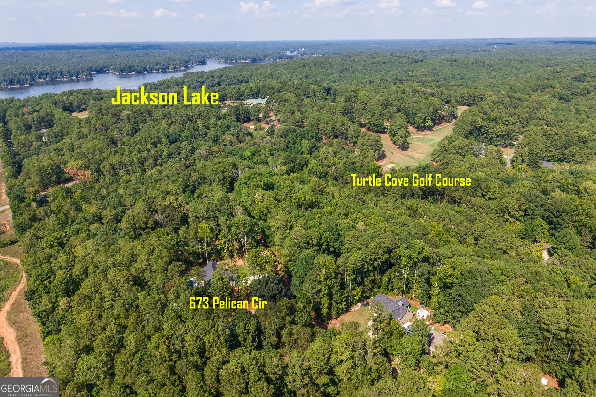 673 Pelican Circle Property Photo 4