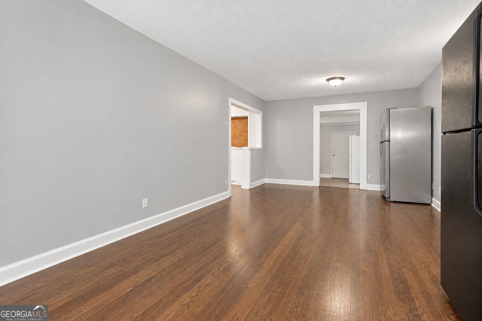 128 Peachtree Circle Se Property Photo 3