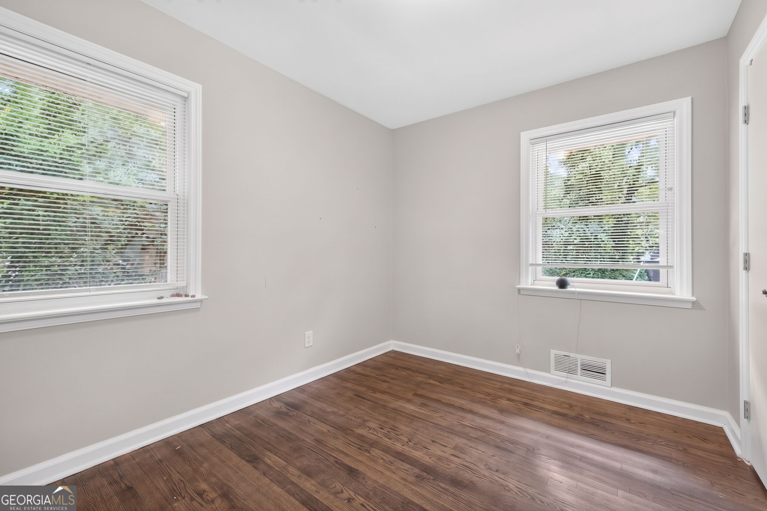 128 Peachtree Circle Se Property Photo 15