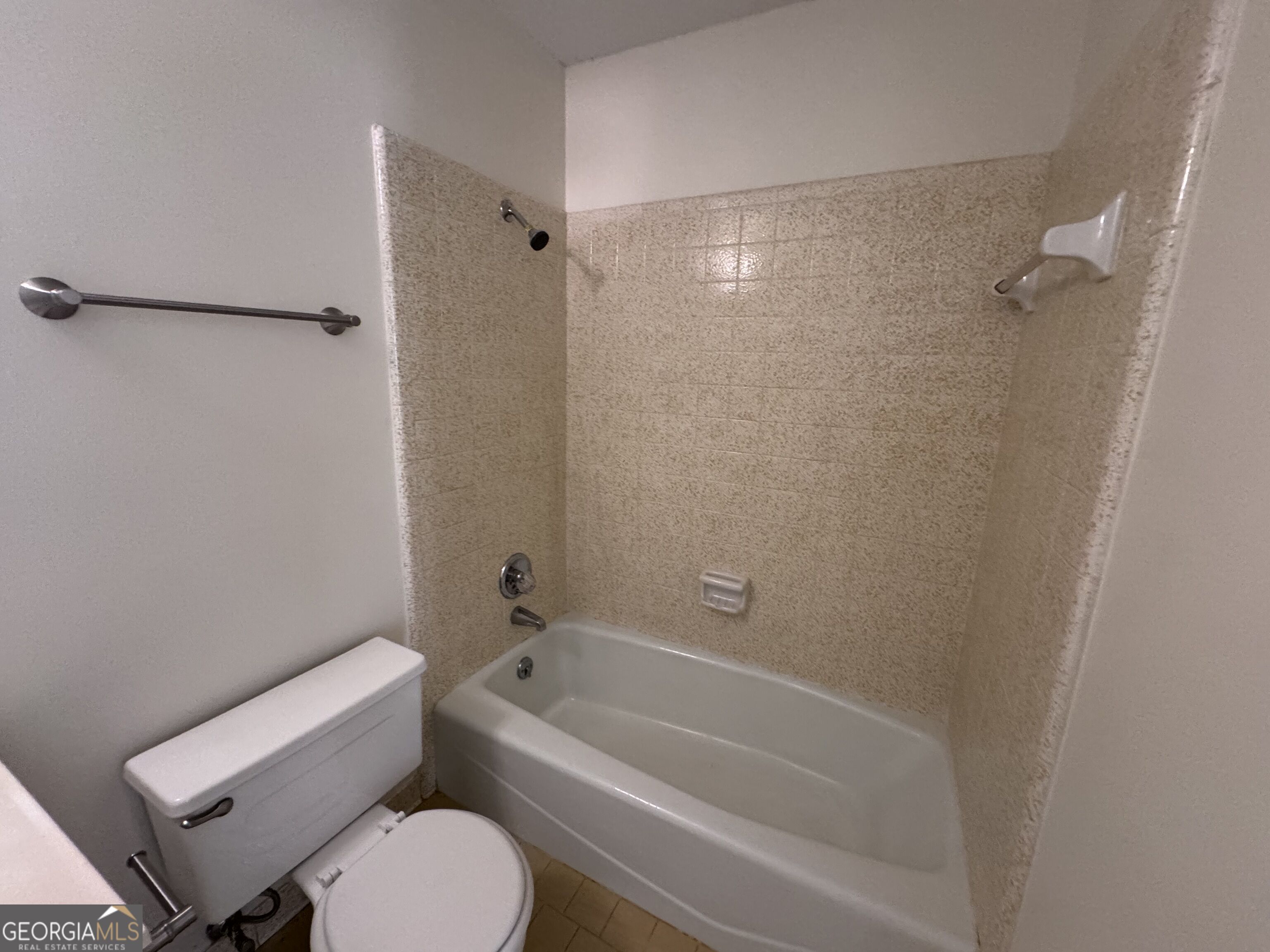 1507 Claxton Dairy Road Property Photo 2