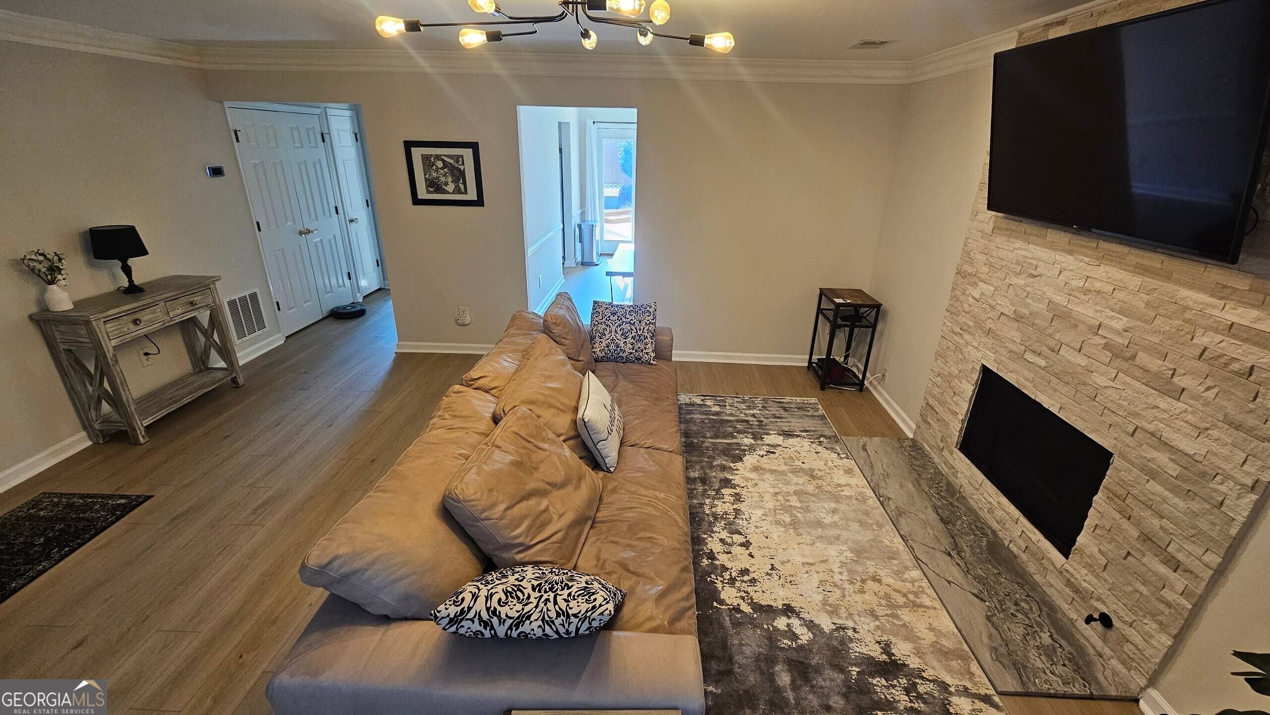 2940 Lexington Trace Drive Property Photo 4
