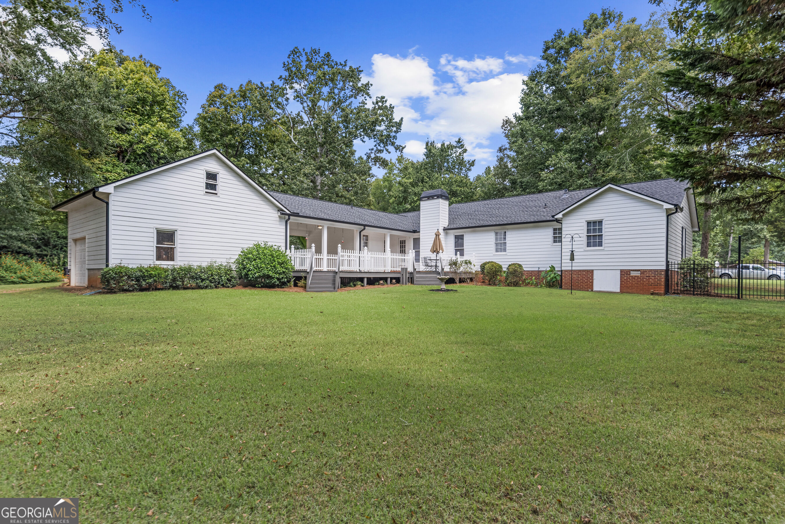 186 Elderberry Circle Property Photo 4