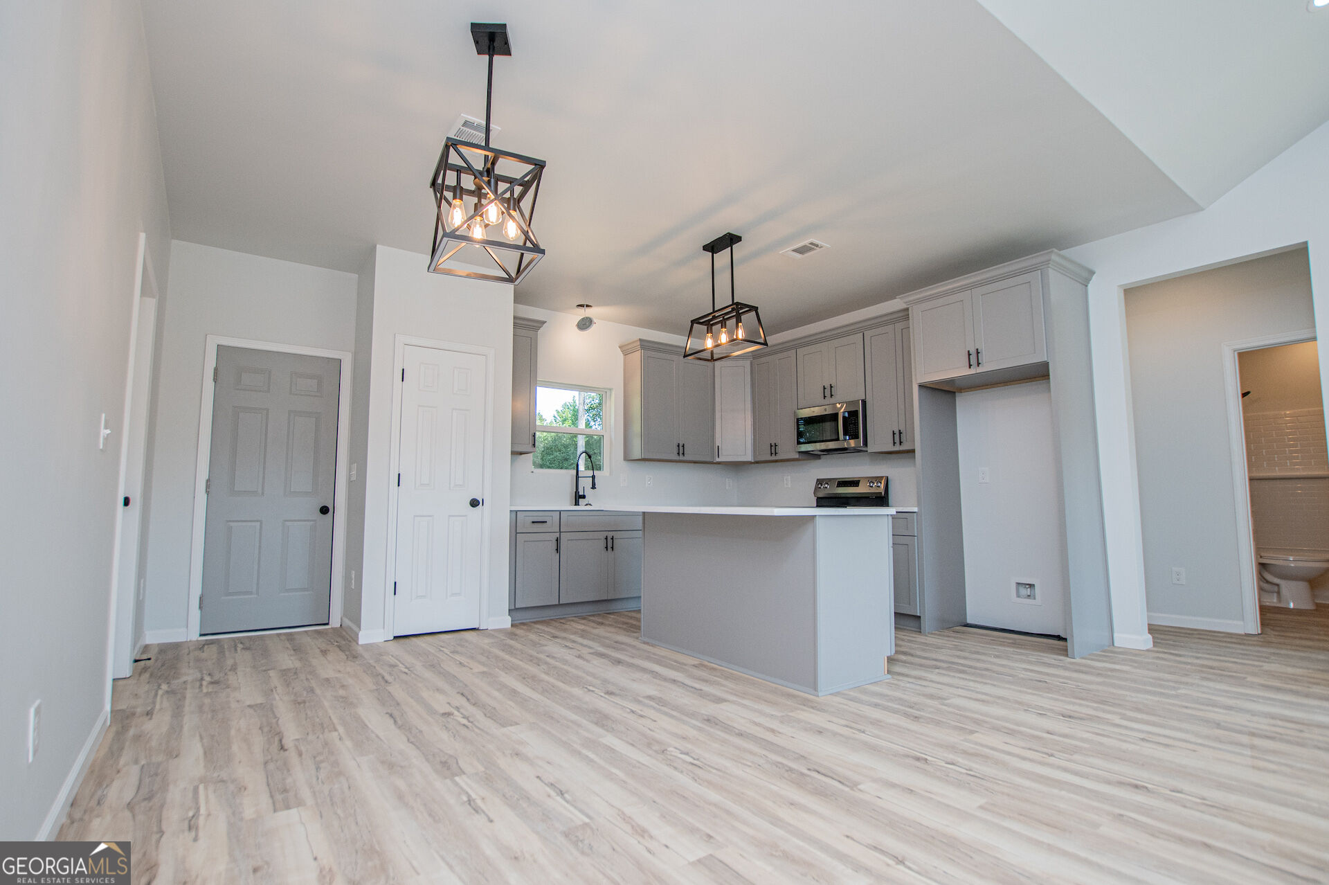 185 Kennedy Estates Road Property Photo 14