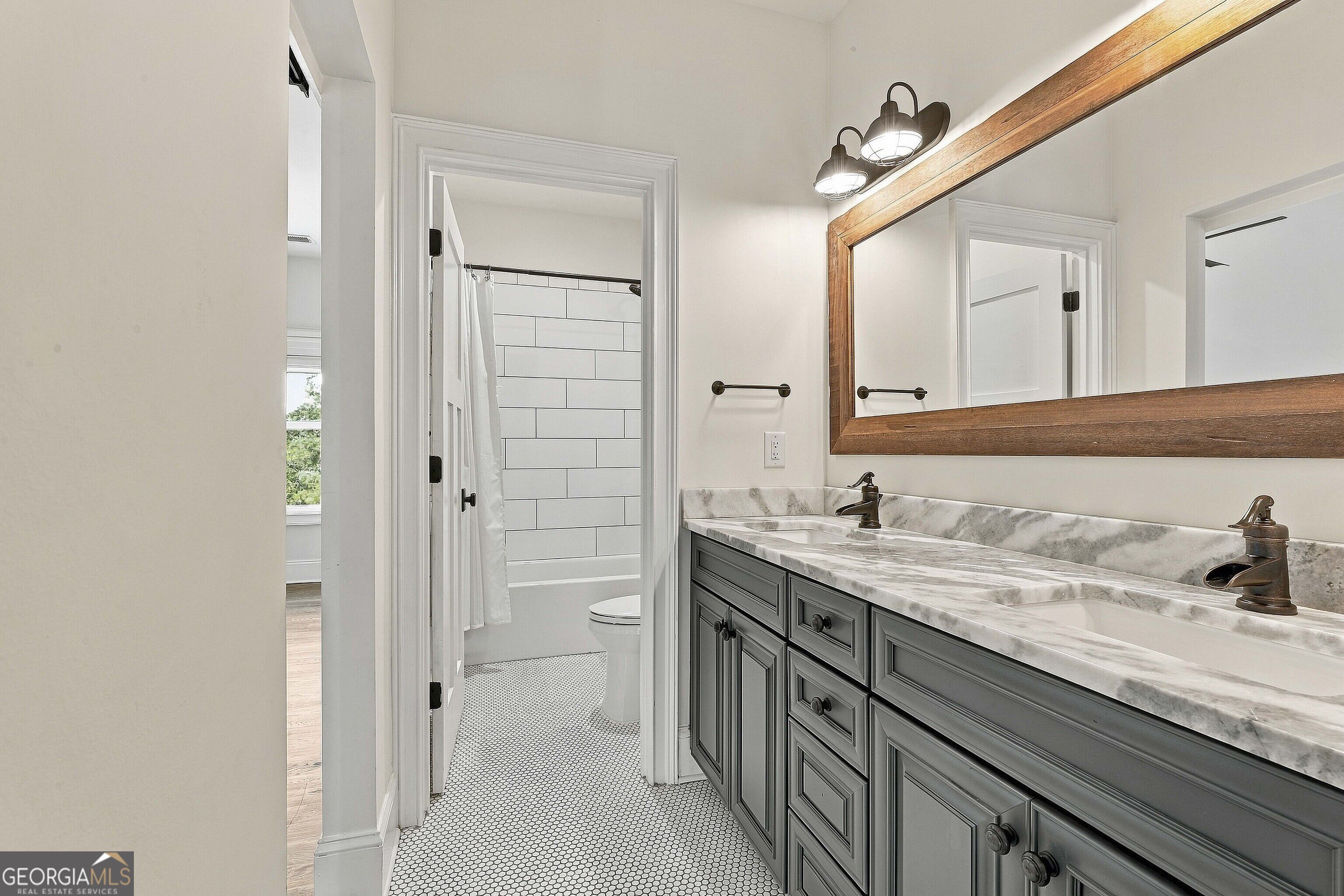25 Paragon Point Property Photo 62
