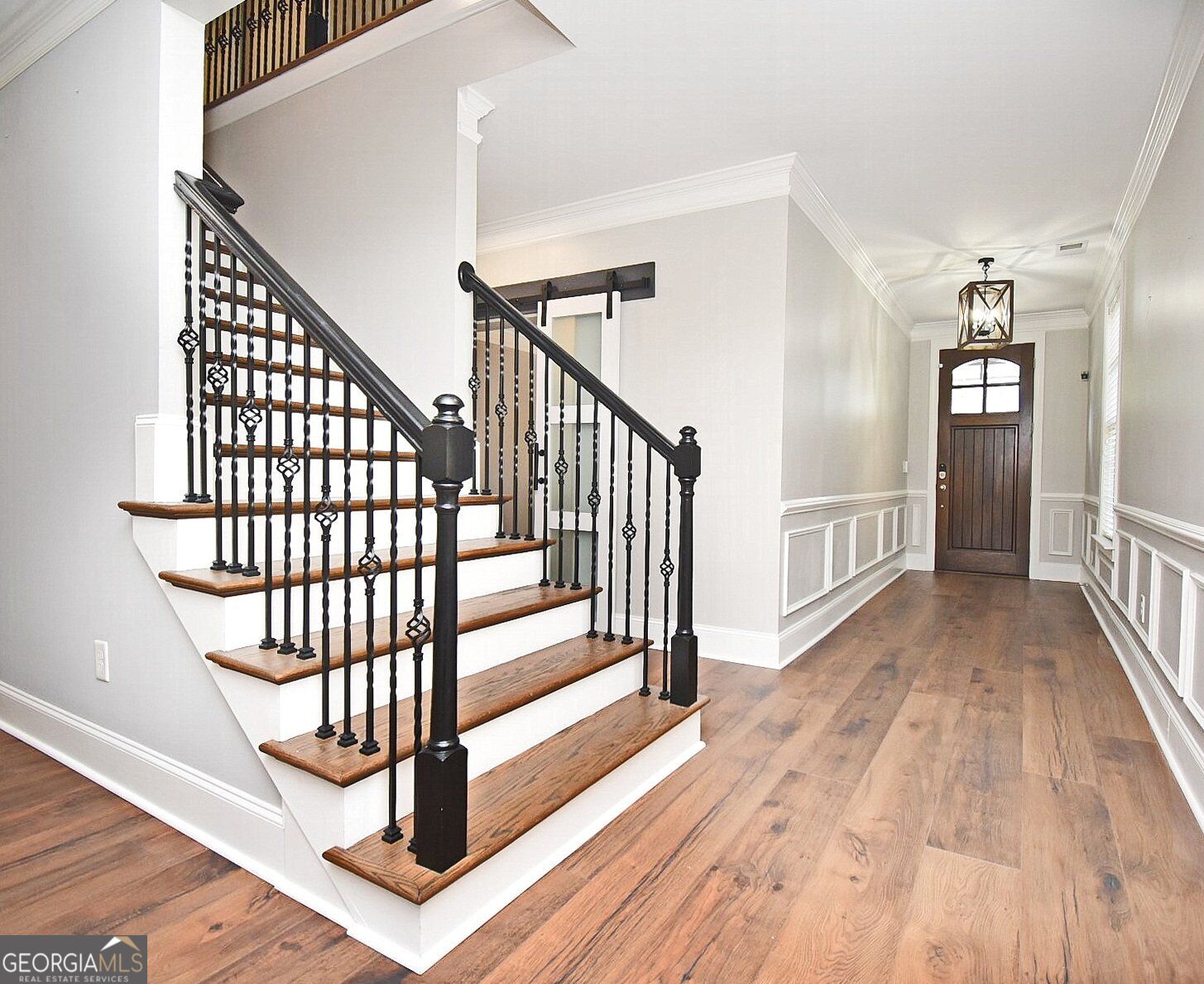2625 Hickory Hill Drive Se Property Photo 3