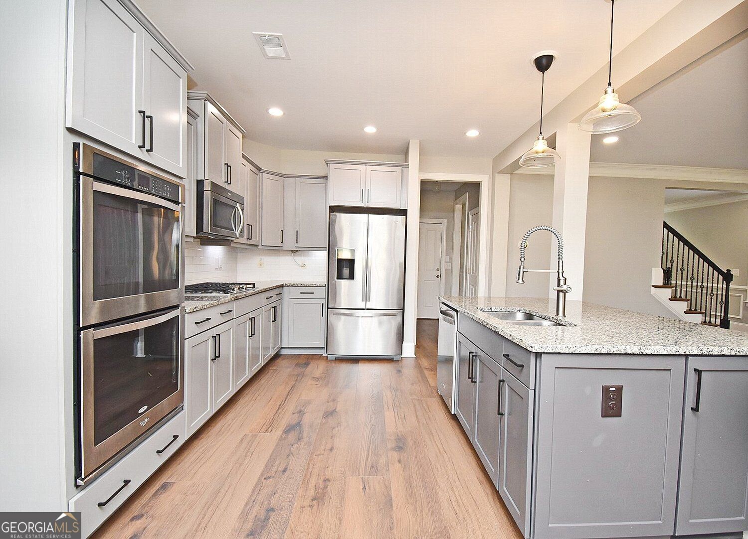 2625 Hickory Hill Drive Se Property Photo 12