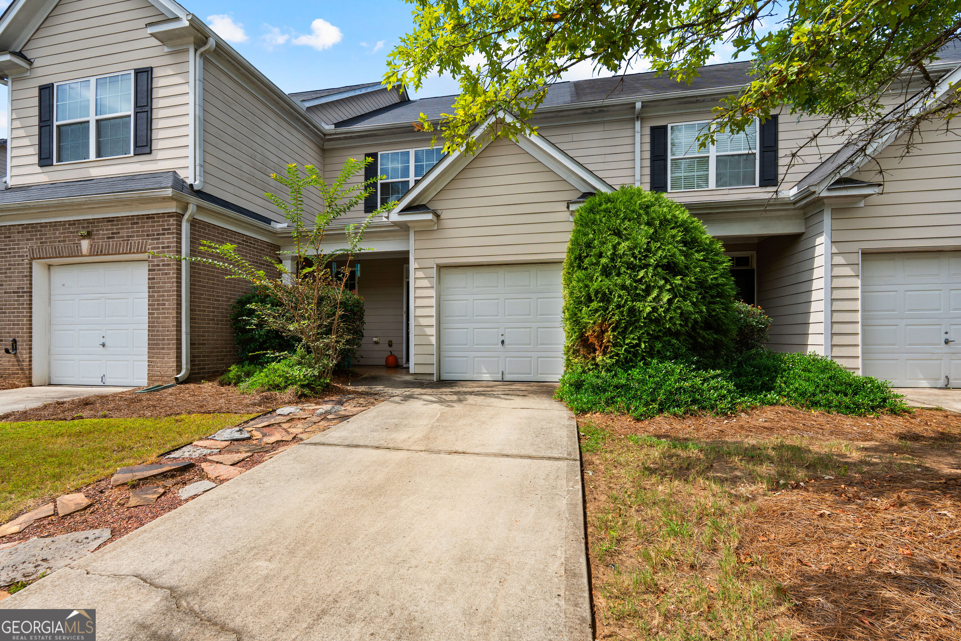 143 Granite Way Property Photo 3