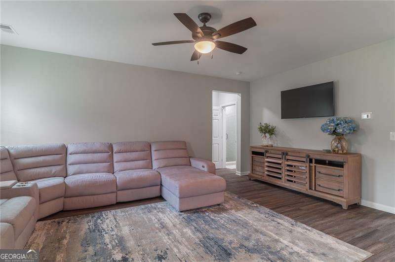301 Cochin Drive Property Photo 32