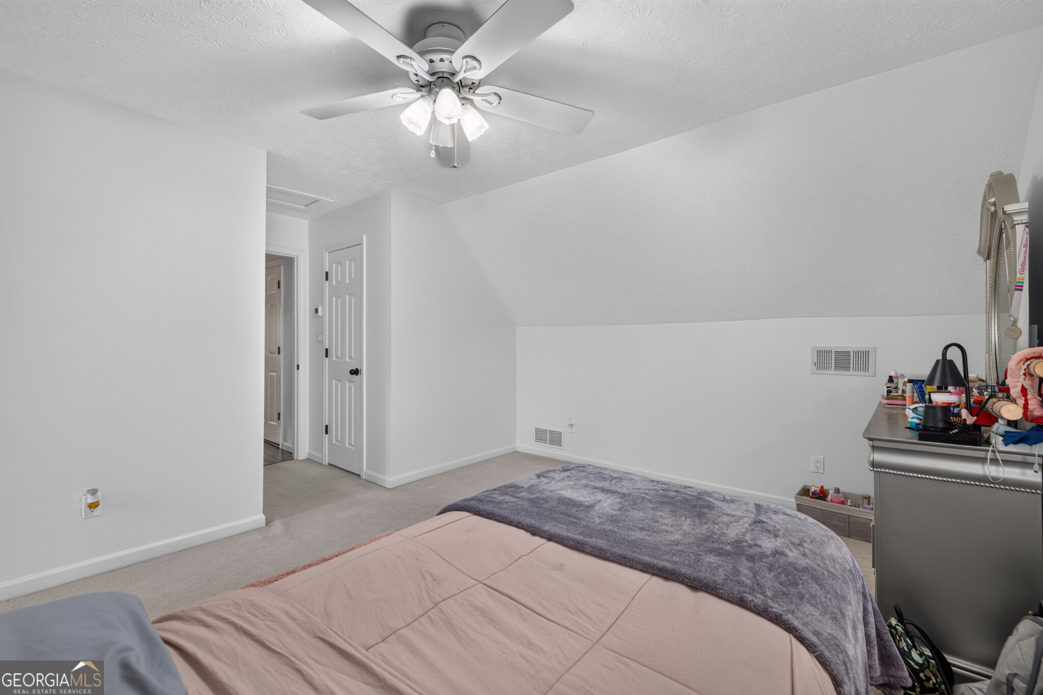 59 Cedar Way Property Photo 33