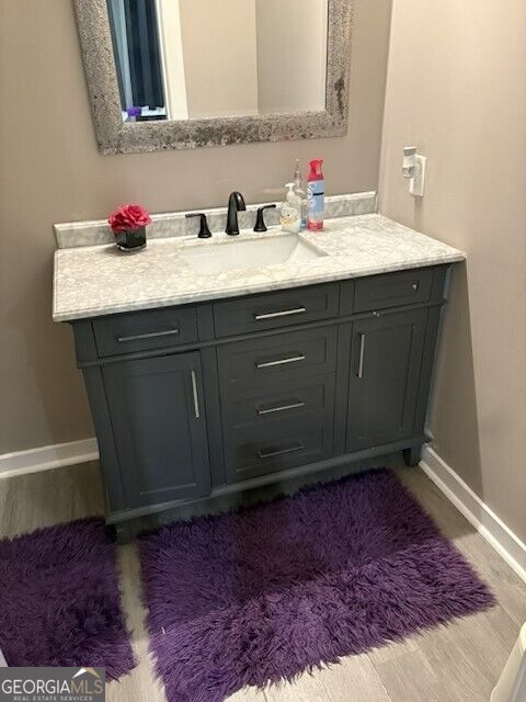 2681 Kenwood Drive Property Photo 4