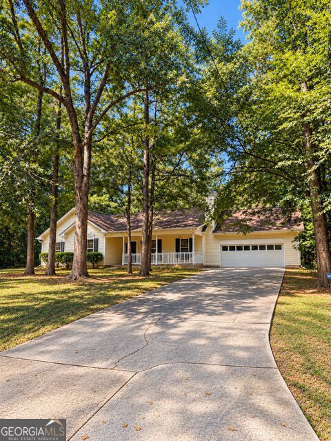 255 Lakeside Drive Property Photo 1