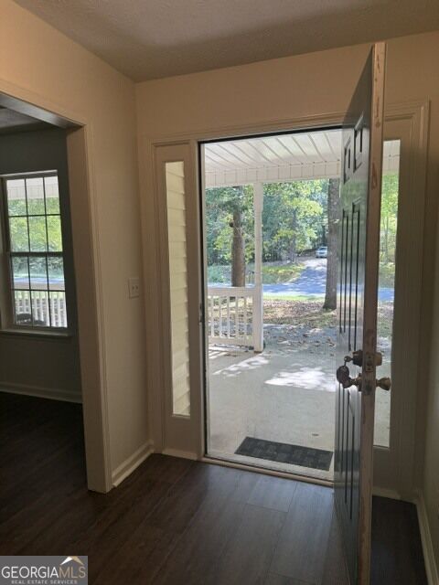 255 Lakeside Drive Property Photo 8