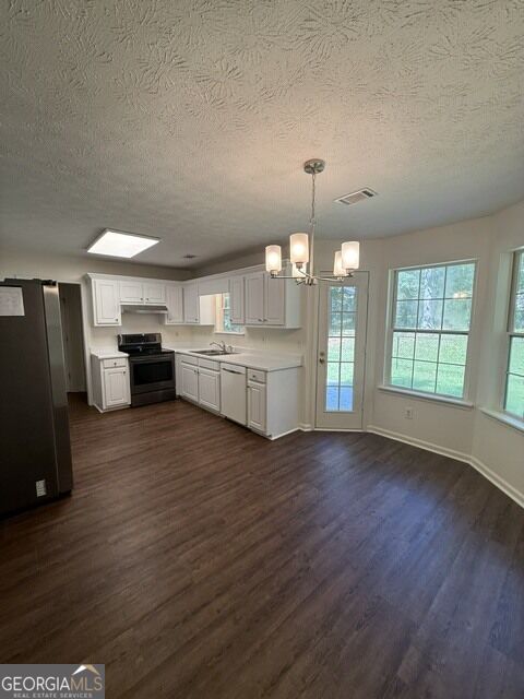 255 Lakeside Drive Property Photo 16