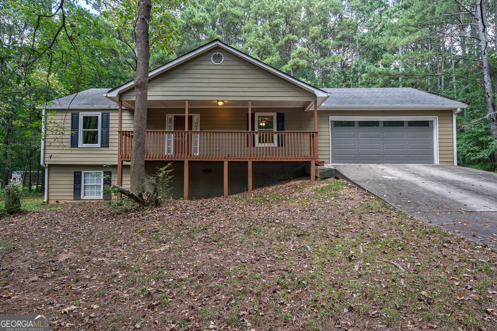 233 Buckhorn Drive Property Photo 1