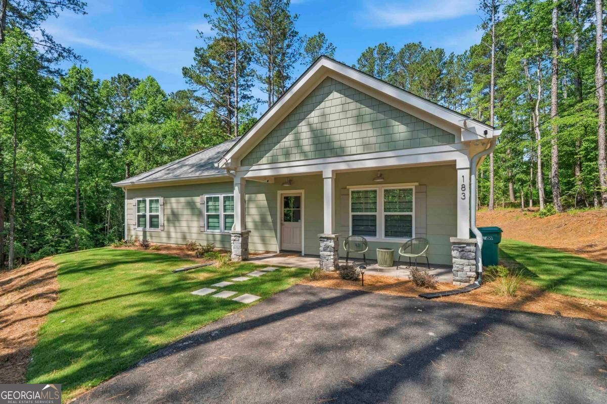 183 Crooked Creek B Drive Property Photo 18