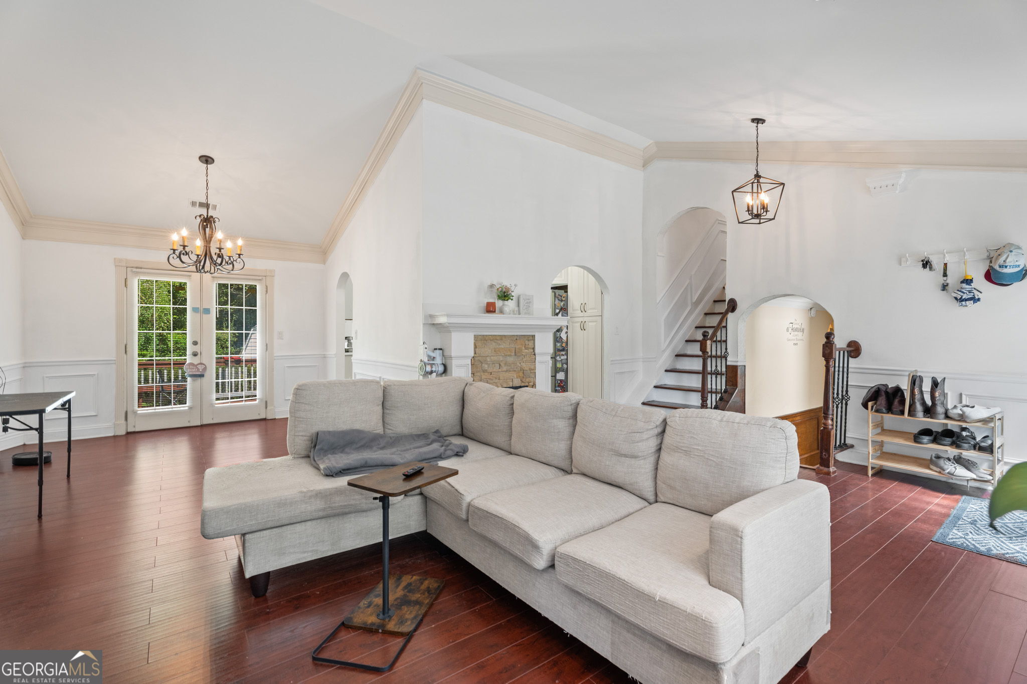 2575 Ravencliff Road Property Photo 2