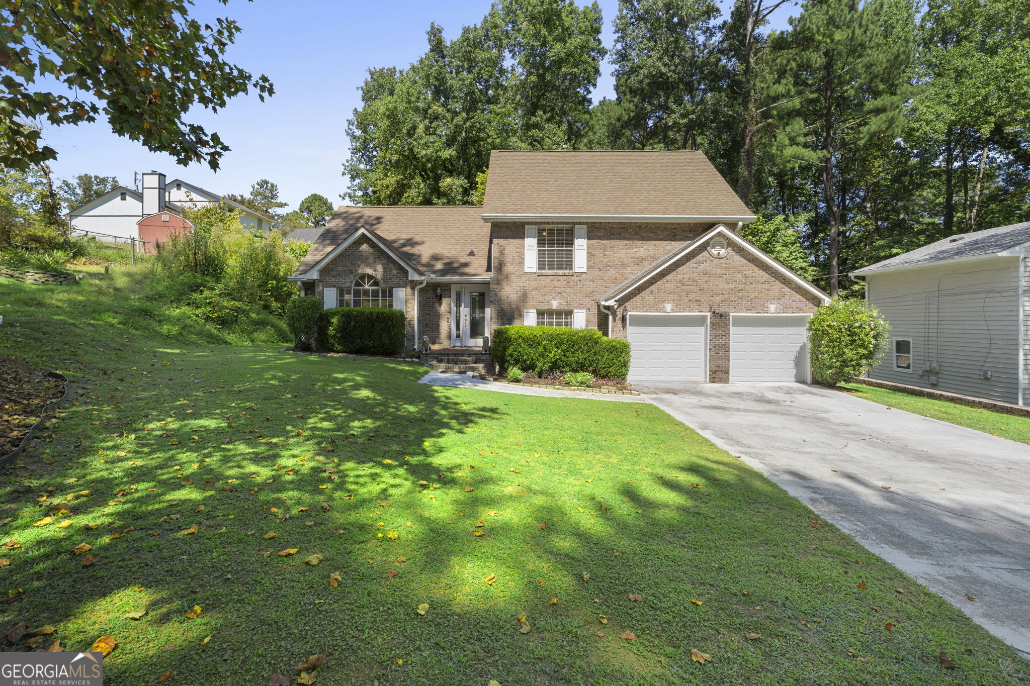 2575 Ravencliff Road Property Photo 3
