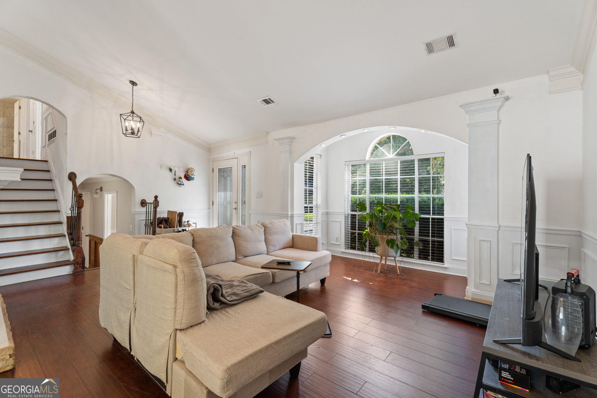 2575 Ravencliff Road Property Photo 7