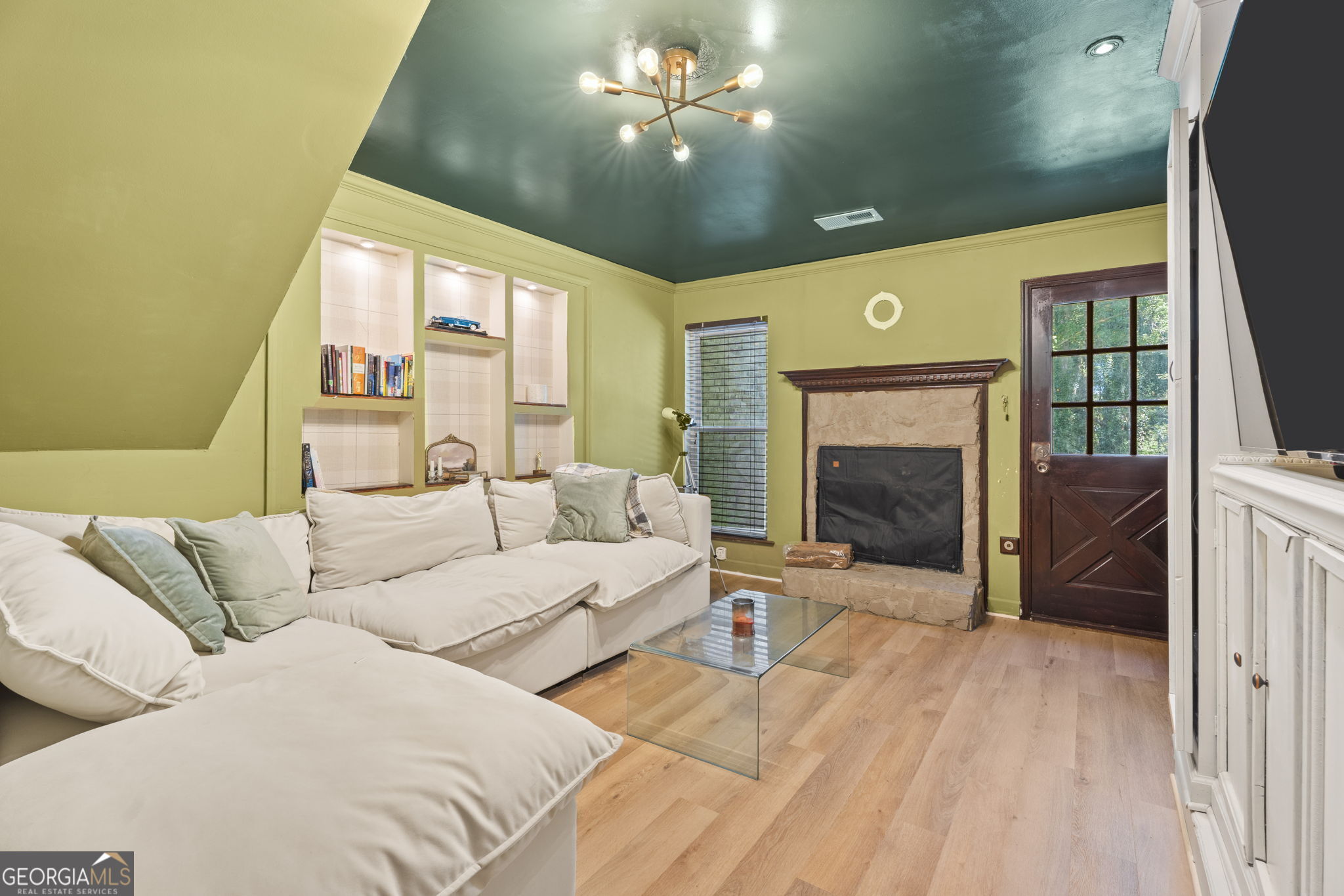 2575 Ravencliff Road Property Photo 29