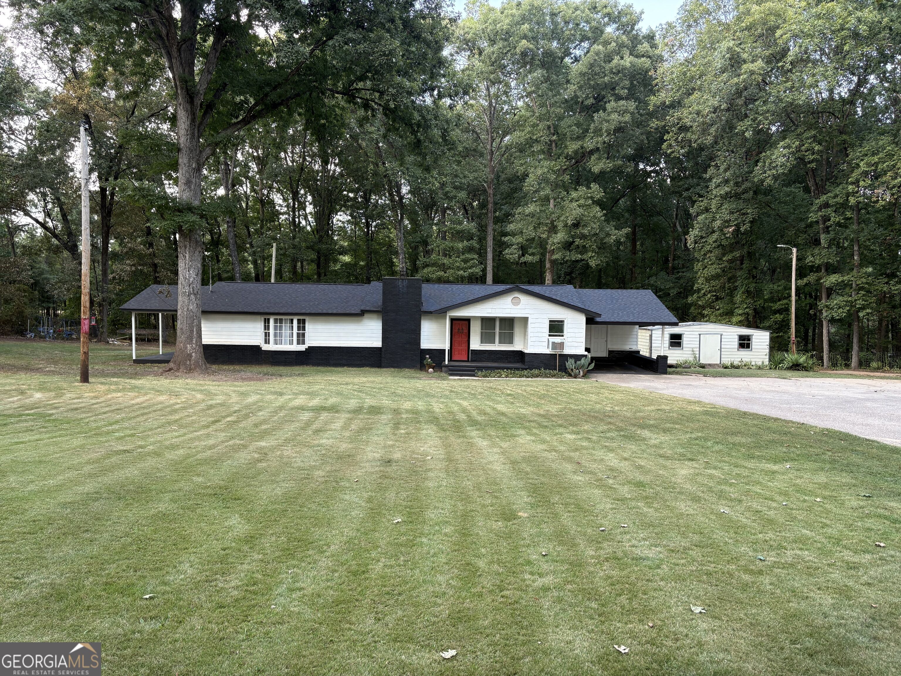 326 Eichelberger Drive Property Photo 1