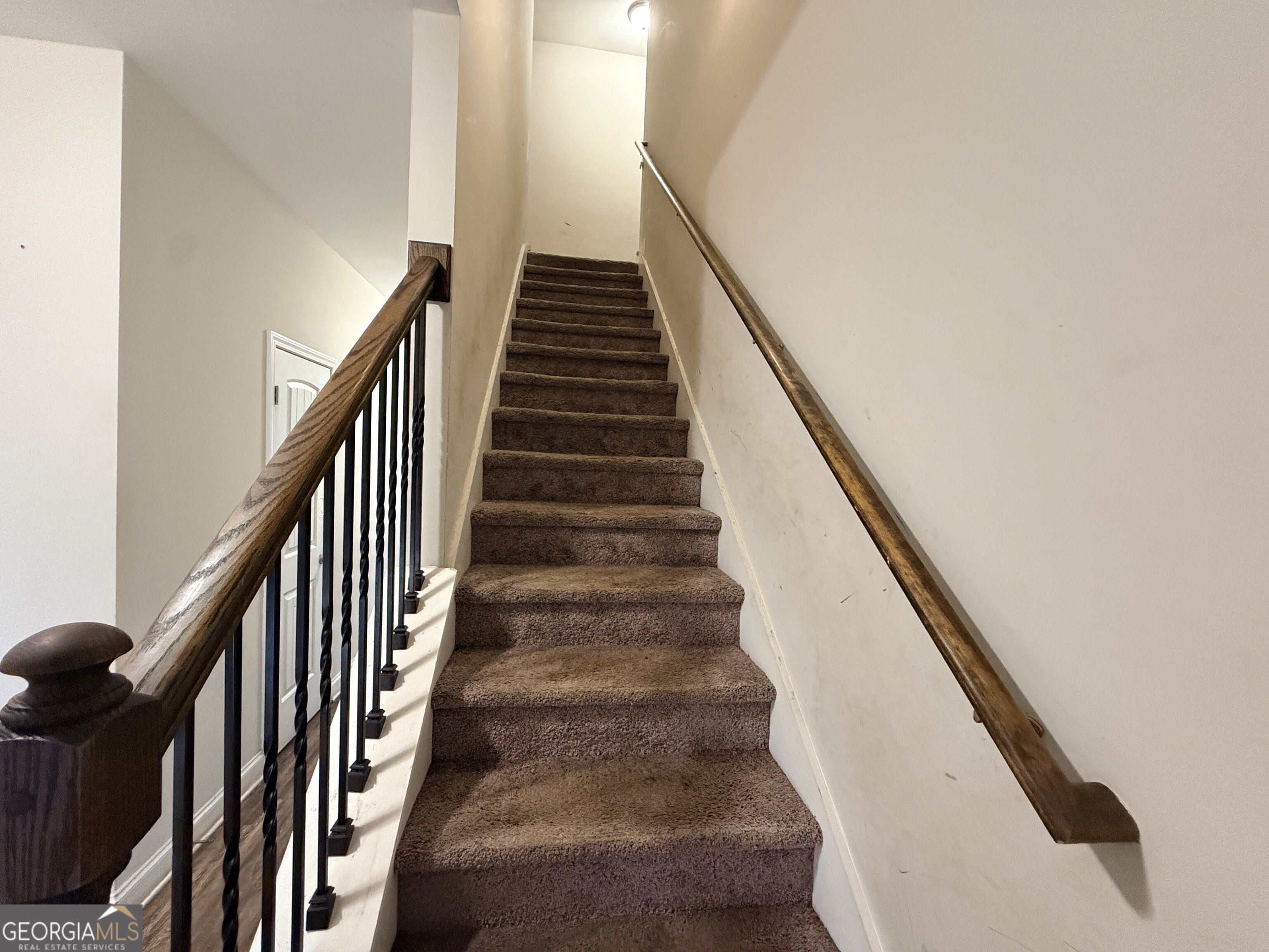 559 Joneus Drive Property Photo 8