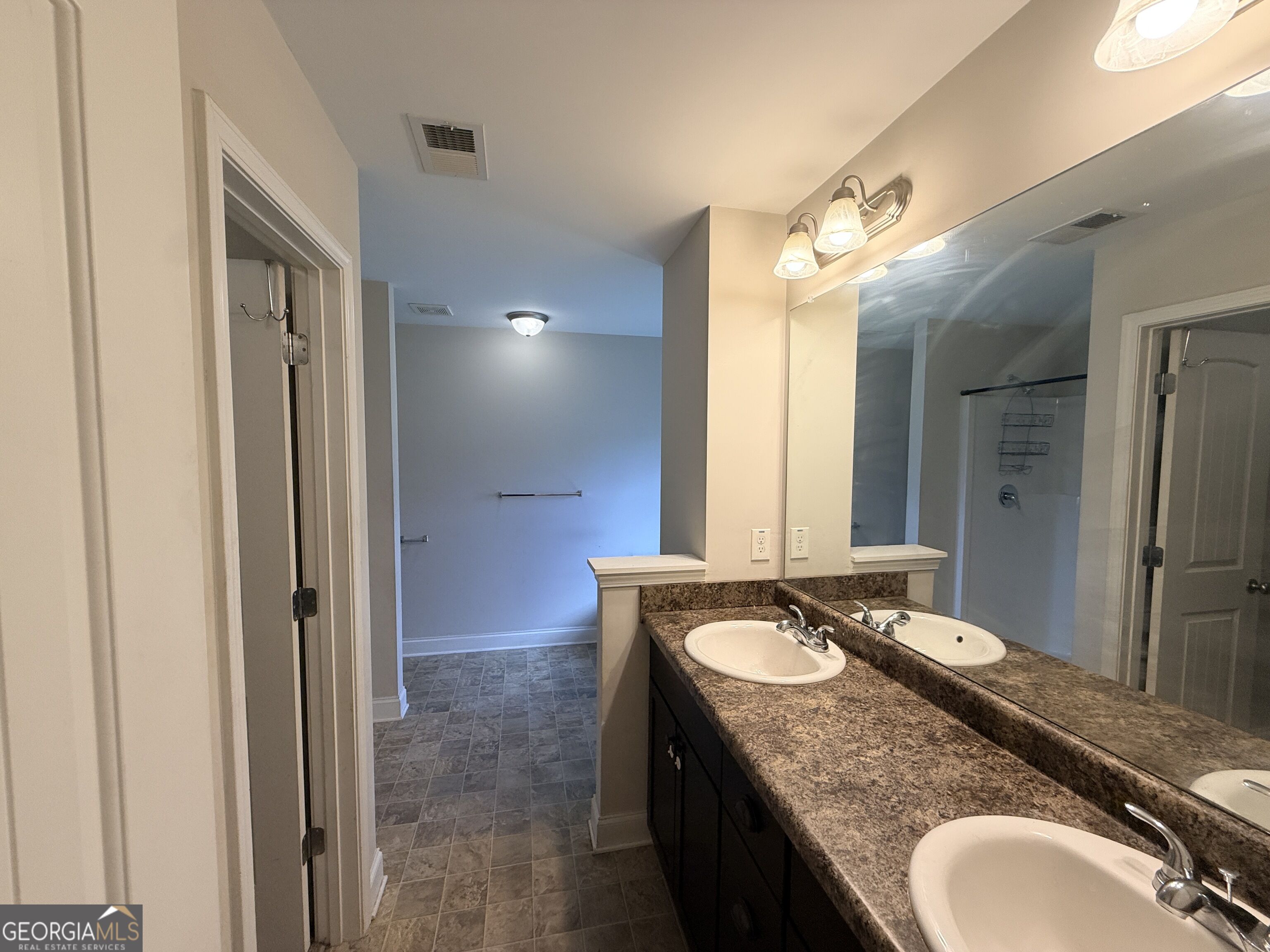 559 Joneus Drive Property Photo 11