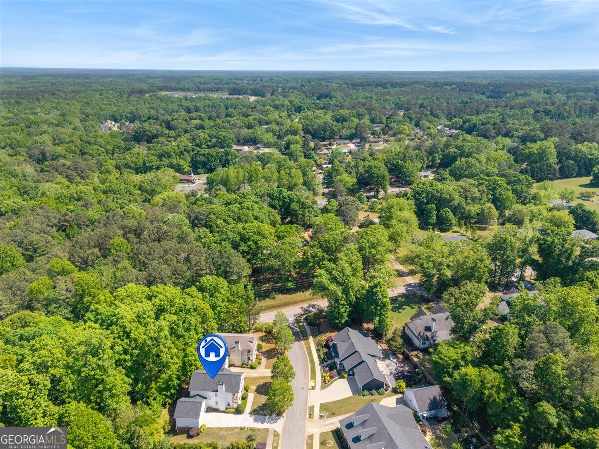 728 Markhams Drive Property Photo 45