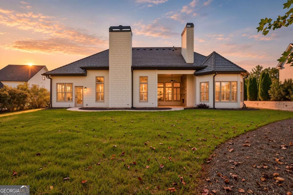8 Fieldstone Court E Property Photo 3