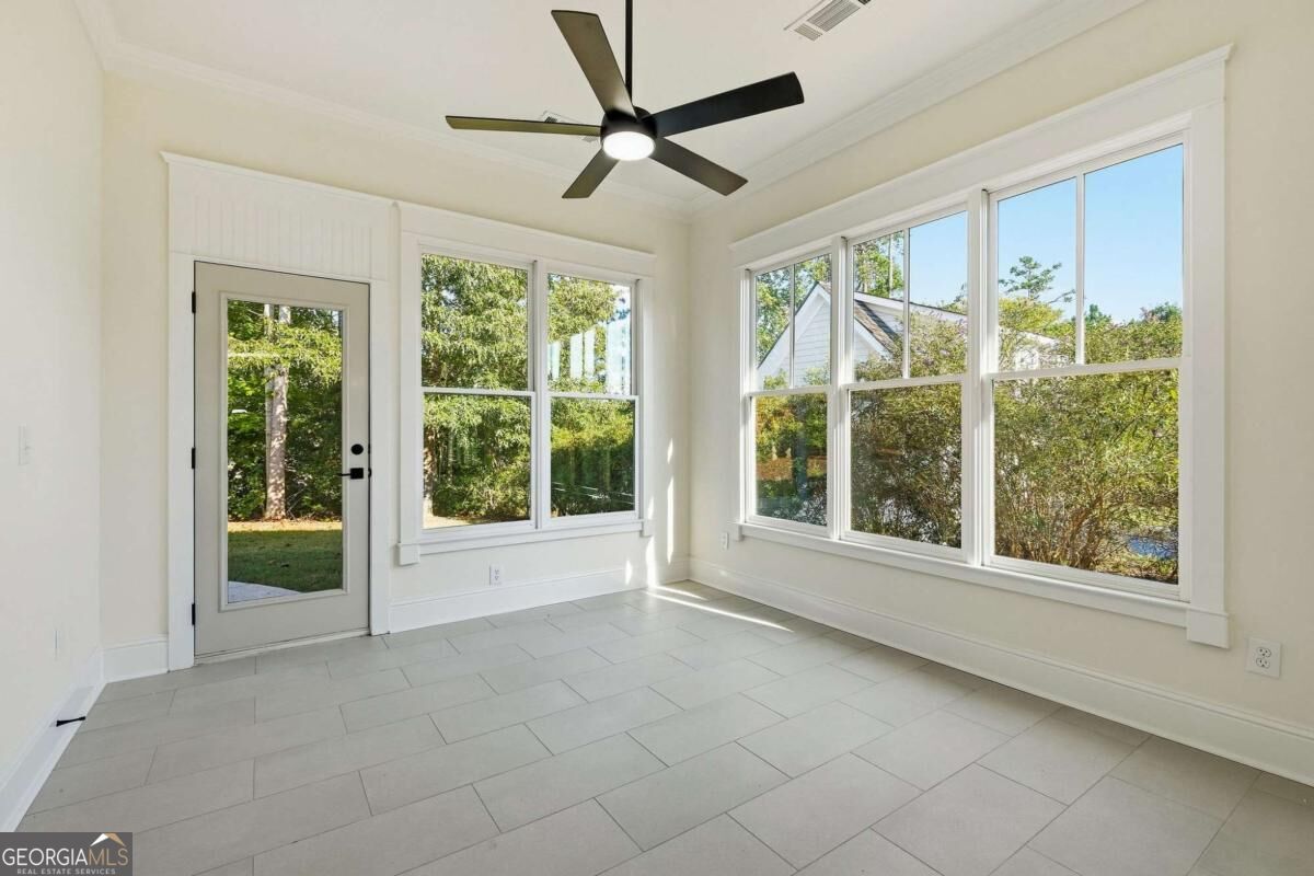 8 Fieldstone Court E Property Photo 26