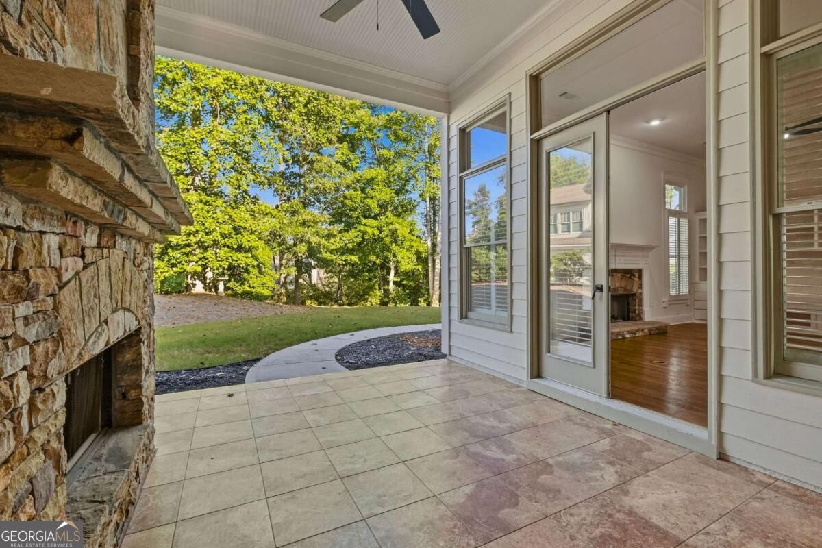 8 Fieldstone Court E Property Photo 28