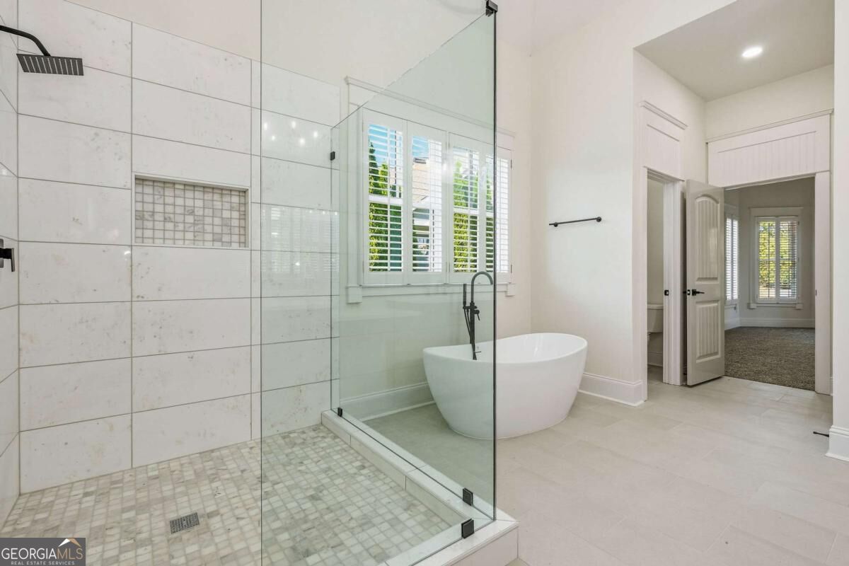 8 Fieldstone Court E Property Photo 36