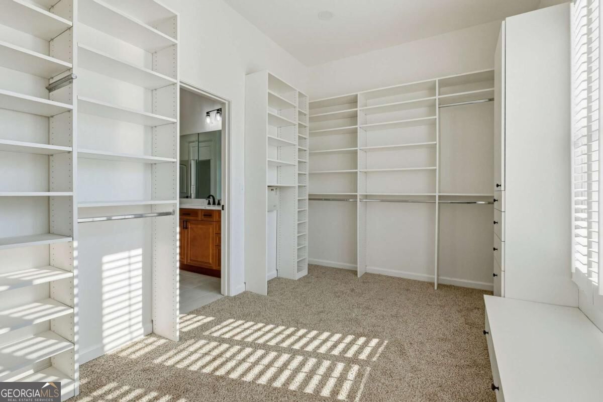 8 Fieldstone Court E Property Photo 37