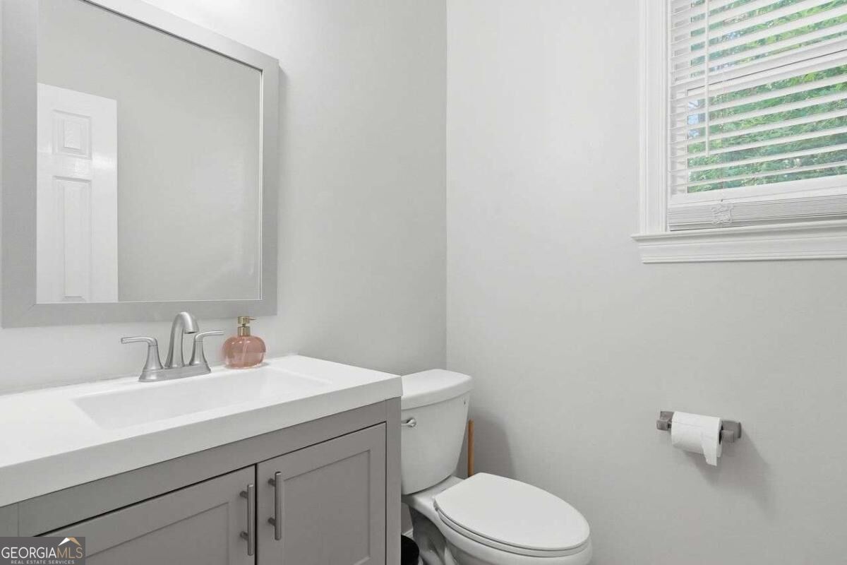 115 Redleaf Court Property Photo 8