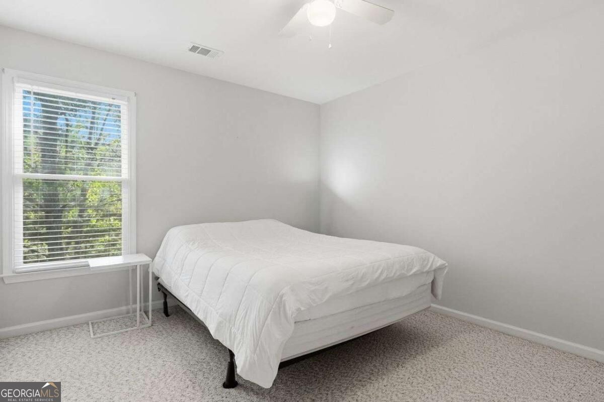 115 Redleaf Court Property Photo 21