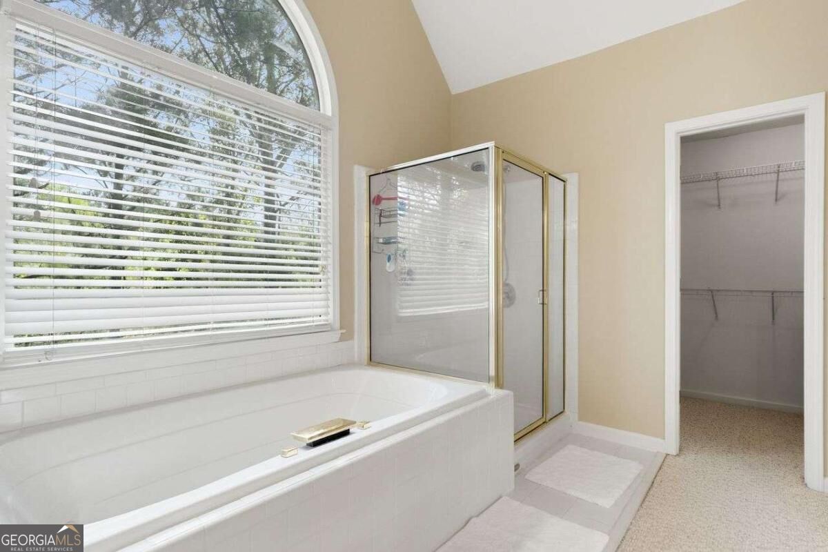 115 Redleaf Court Property Photo 26