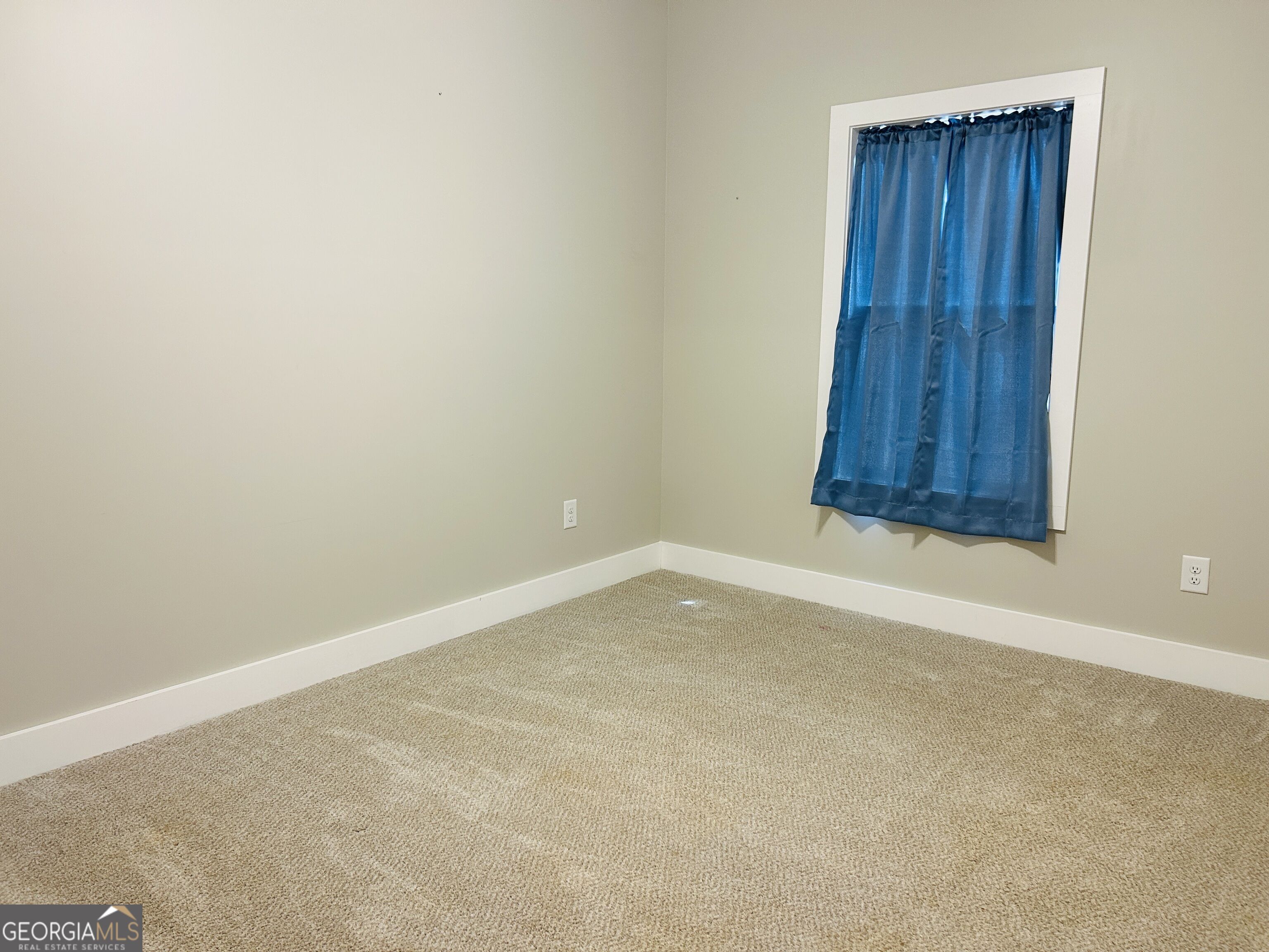1027 Roberts Rd Property Photo 12