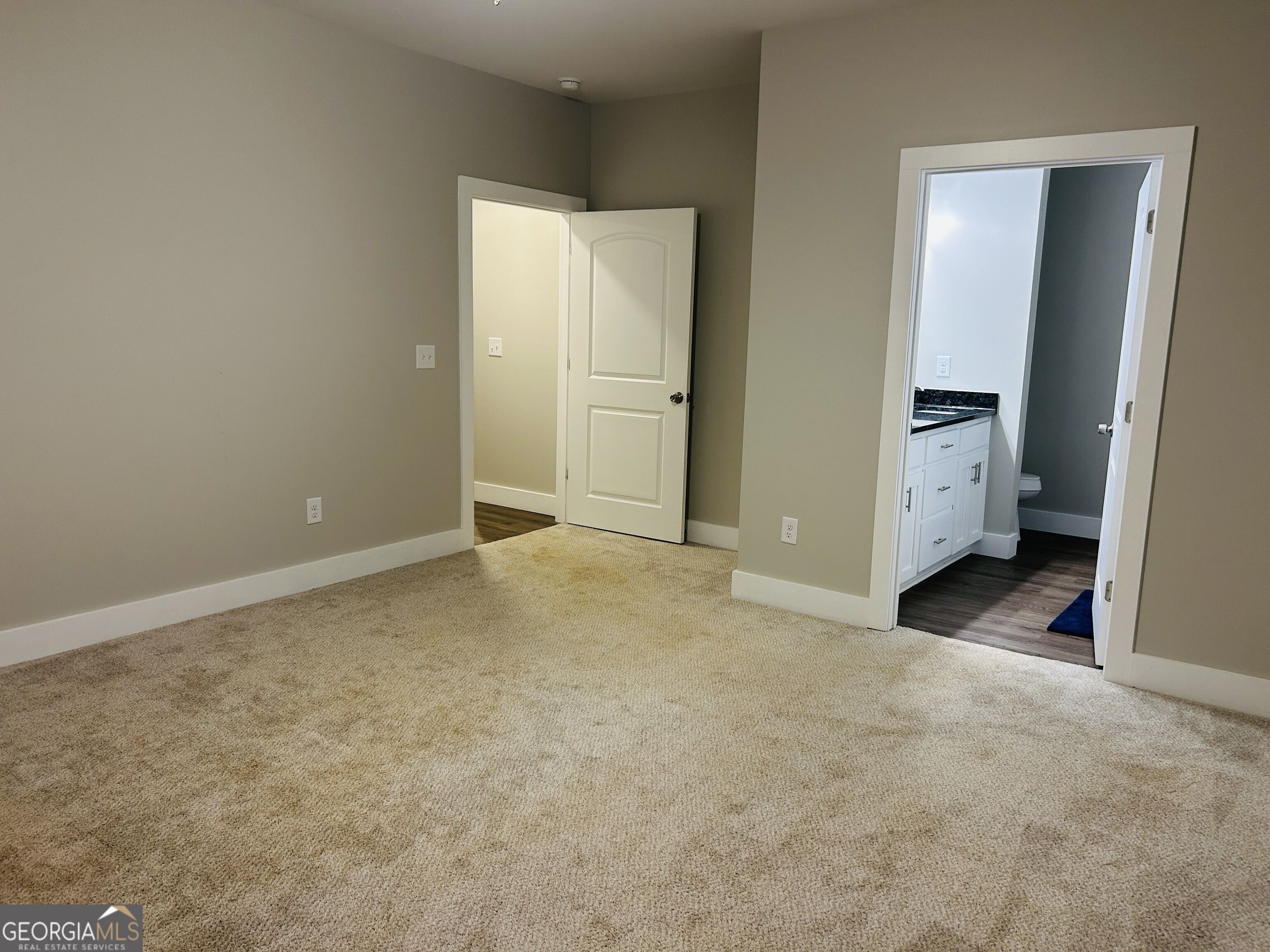 1027 Roberts Rd Property Photo 17