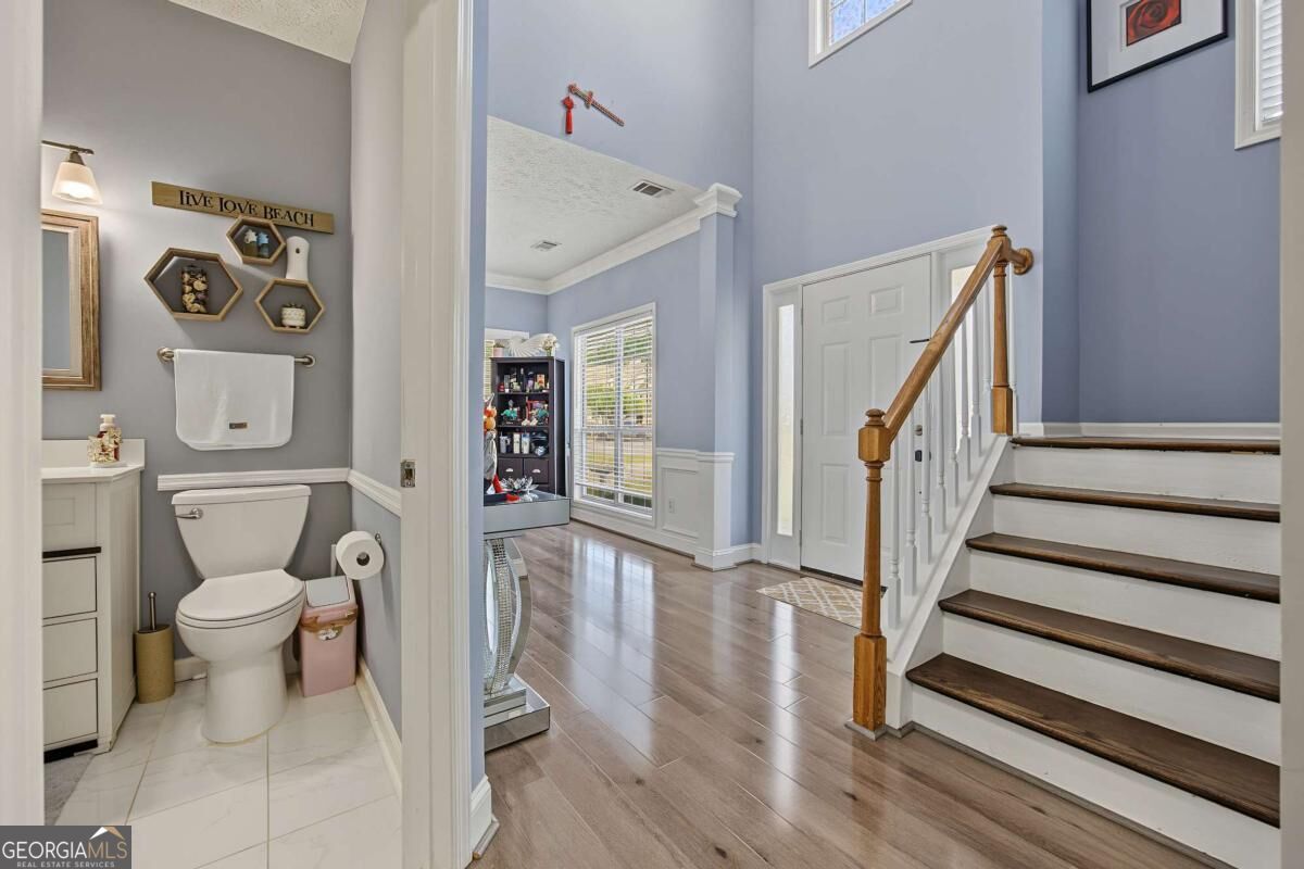 3465 Berwick South Drive Property Photo 4
