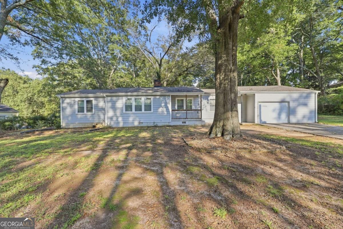 612 S Dogwood Street Property Photo 1
